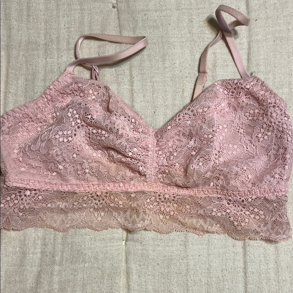 Lace Bralette in Pink